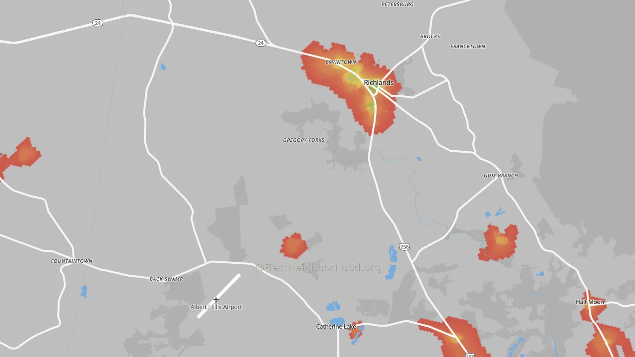 Walk Grade map of 28574, NC, walkable areas in green and car-dependent areas in red