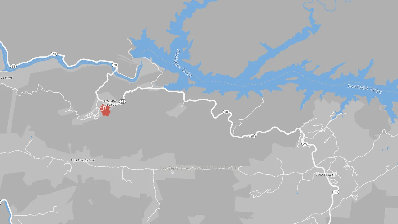 Walk Grade map of 28733, NC, walkable areas in green and car-dependent areas in red