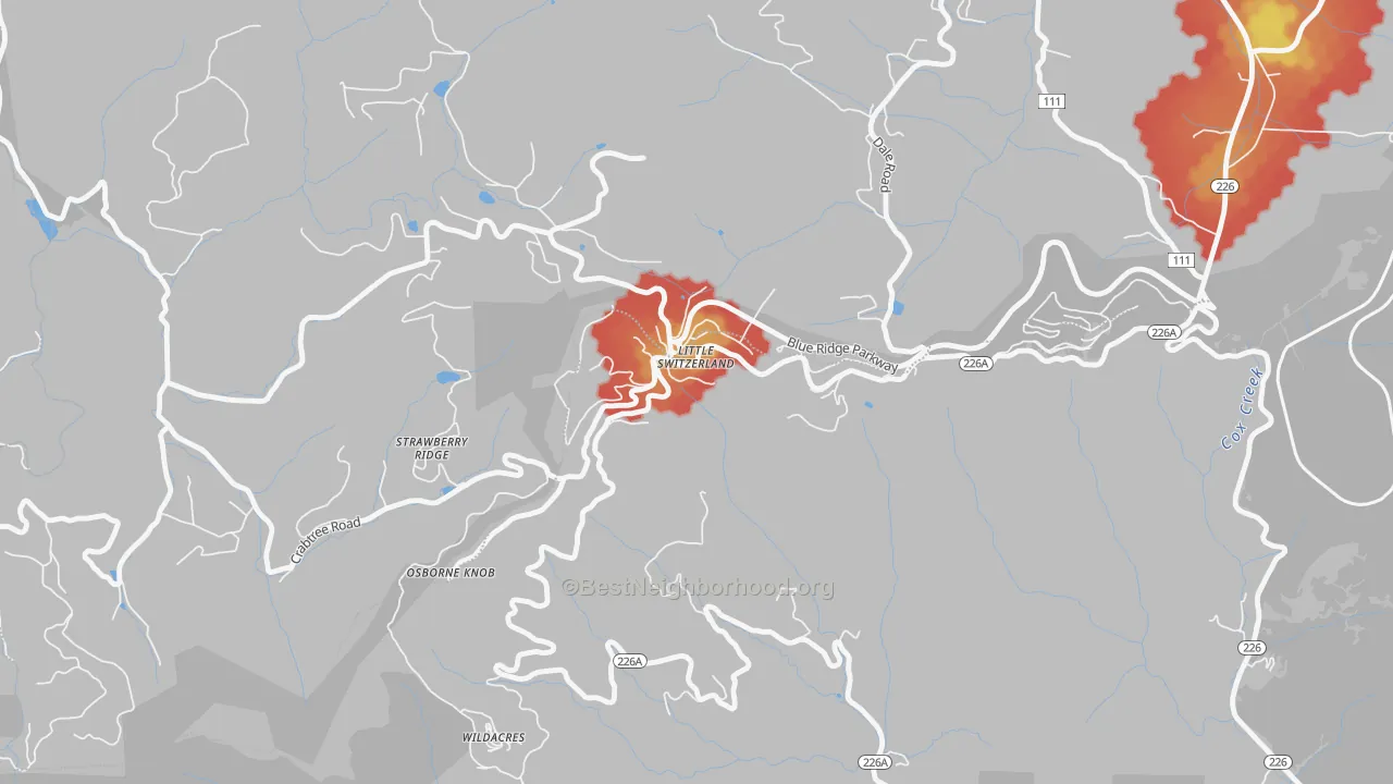 Walk Grade map of 28749, NC, walkable areas in green and car-dependent areas in red