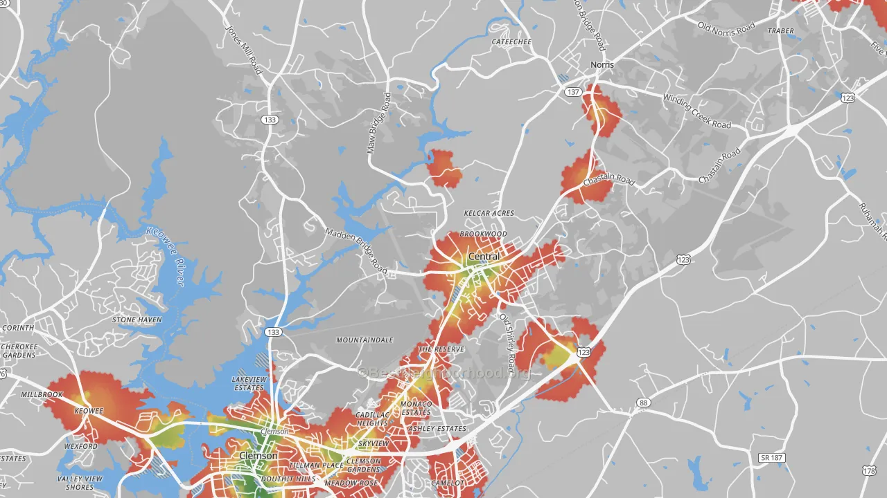 Walk Grade map of 29630, SC, walkable areas in green and car-dependent areas in red
