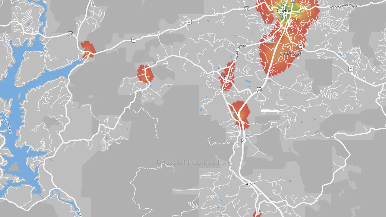 Walk Grade map of 30576, GA, walkable areas in green and car-dependent areas in red