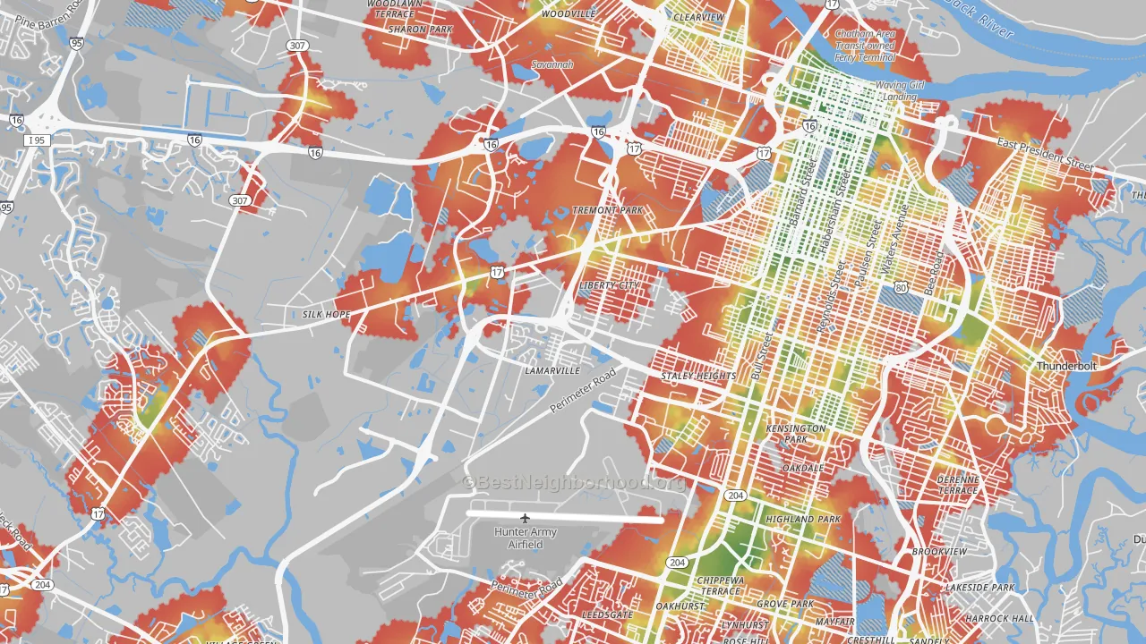 Walk Grade map of 31405, GA, walkable areas in green and car-dependent areas in red