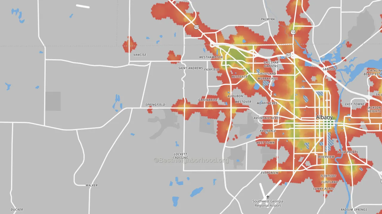 Walk Grade map of 31721, GA, walkable areas in green and car-dependent areas in red