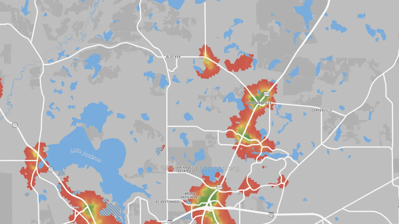 Walk Grade map of 32312, FL, walkable areas in green and car-dependent areas in red