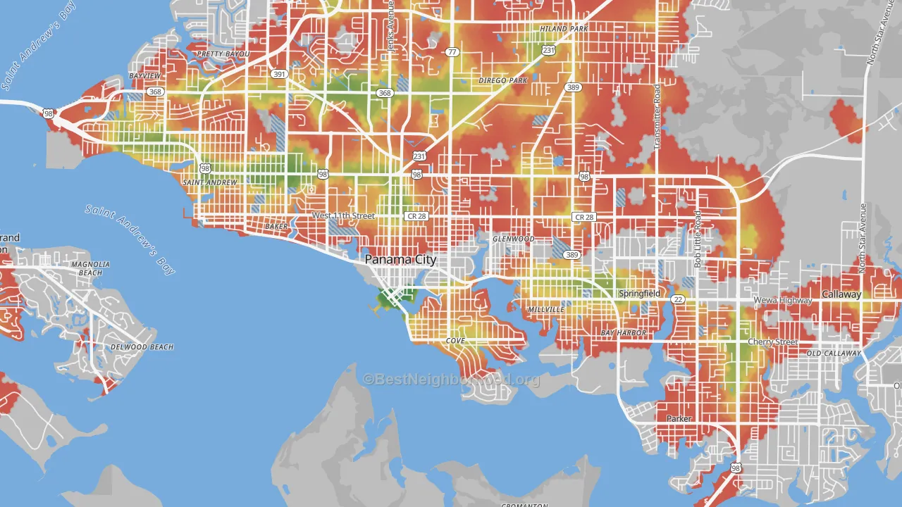 Walk Grade map of 32401, FL, walkable areas in green and car-dependent areas in red