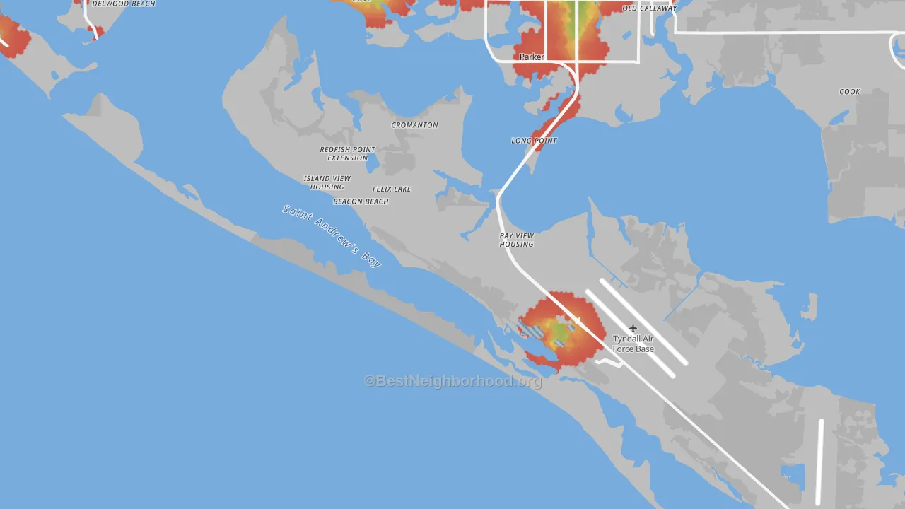 Walk Grade map of 32403, FL, walkable areas in green and car-dependent areas in red