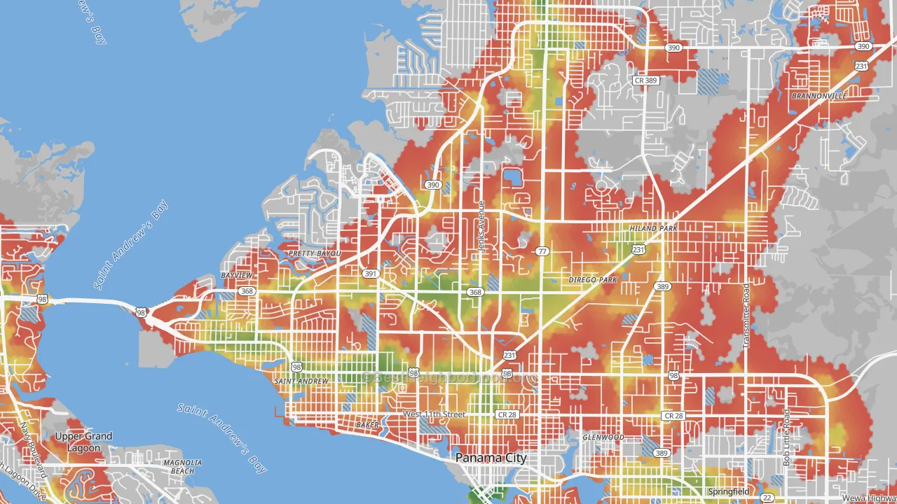 Walk Grade map of 32405, FL, walkable areas in green and car-dependent areas in red