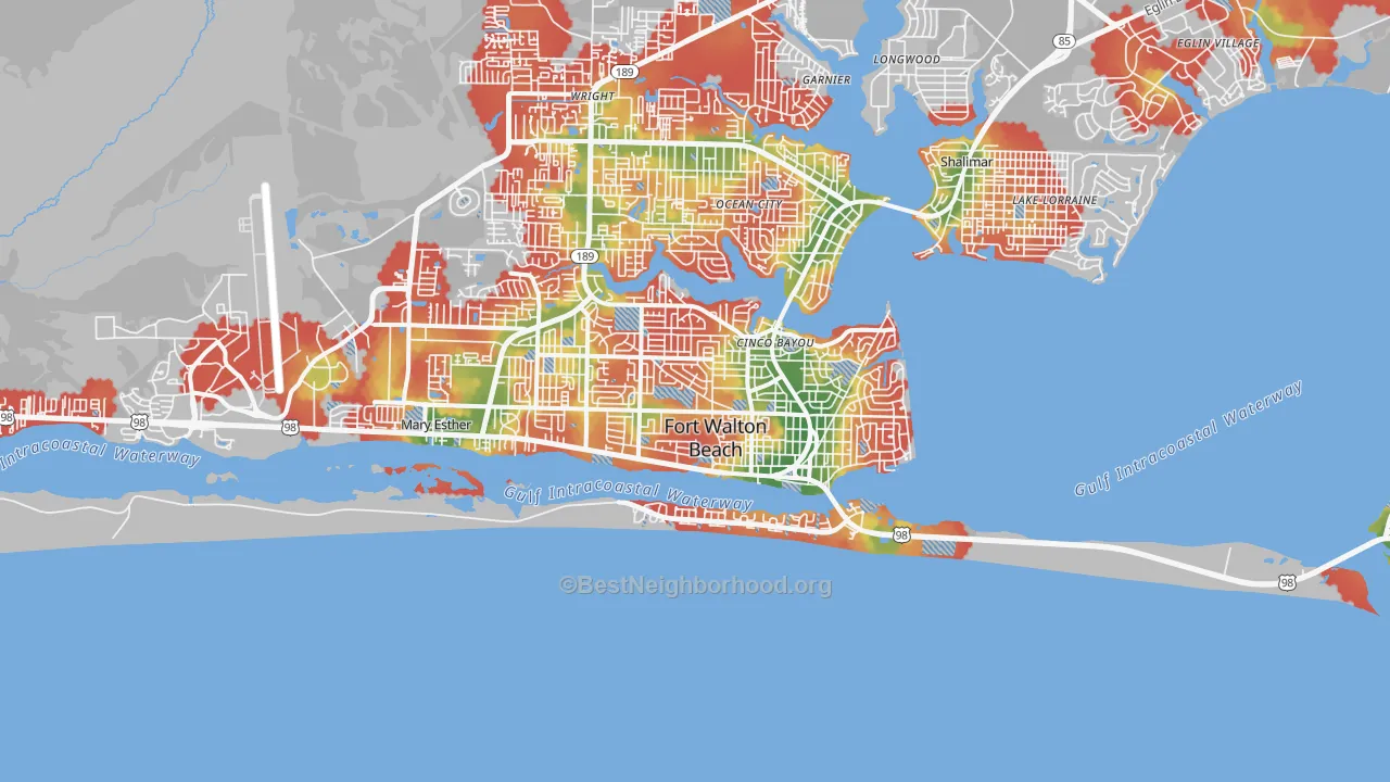 Walk Grade map of 32548, FL, walkable areas in green and car-dependent areas in red