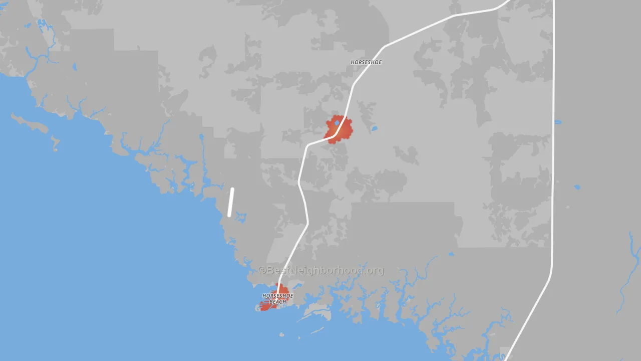 Walk Grade map of 32648, FL, walkable areas in green and car-dependent areas in red