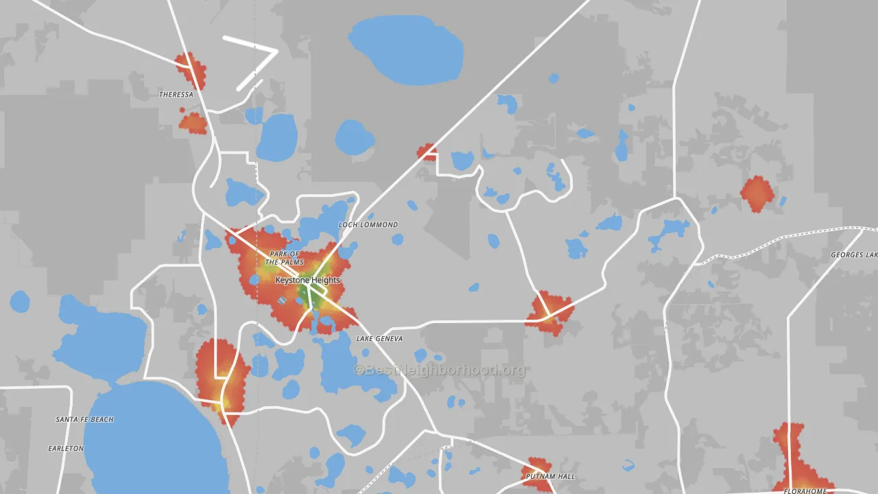 Walk Grade map of 32656, FL, walkable areas in green and car-dependent areas in red