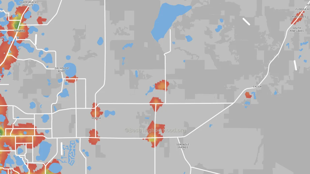 Walk Grade map of 32736, FL, walkable areas in green and car-dependent areas in red