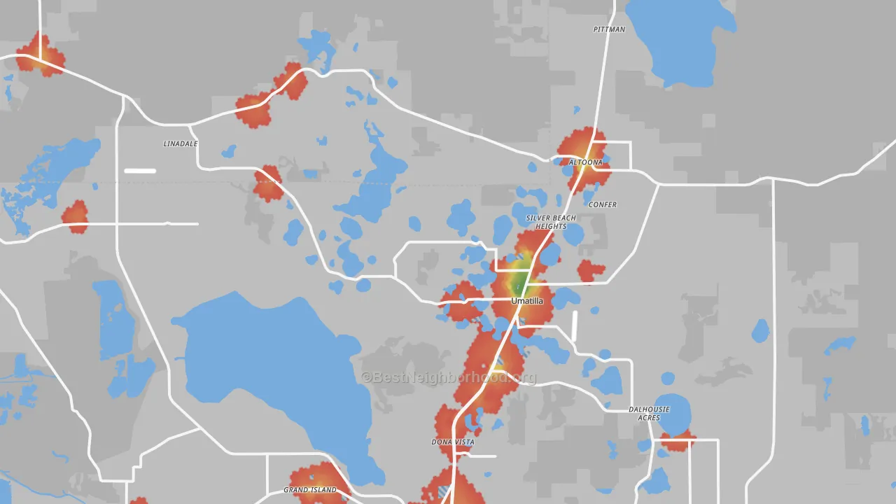 Walk Grade map of 32784, FL, walkable areas in green and car-dependent areas in red