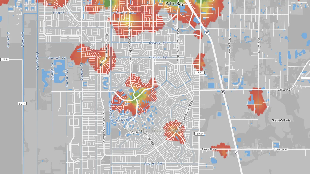 Walk Grade map of 32909, FL, walkable areas in green and car-dependent areas in red