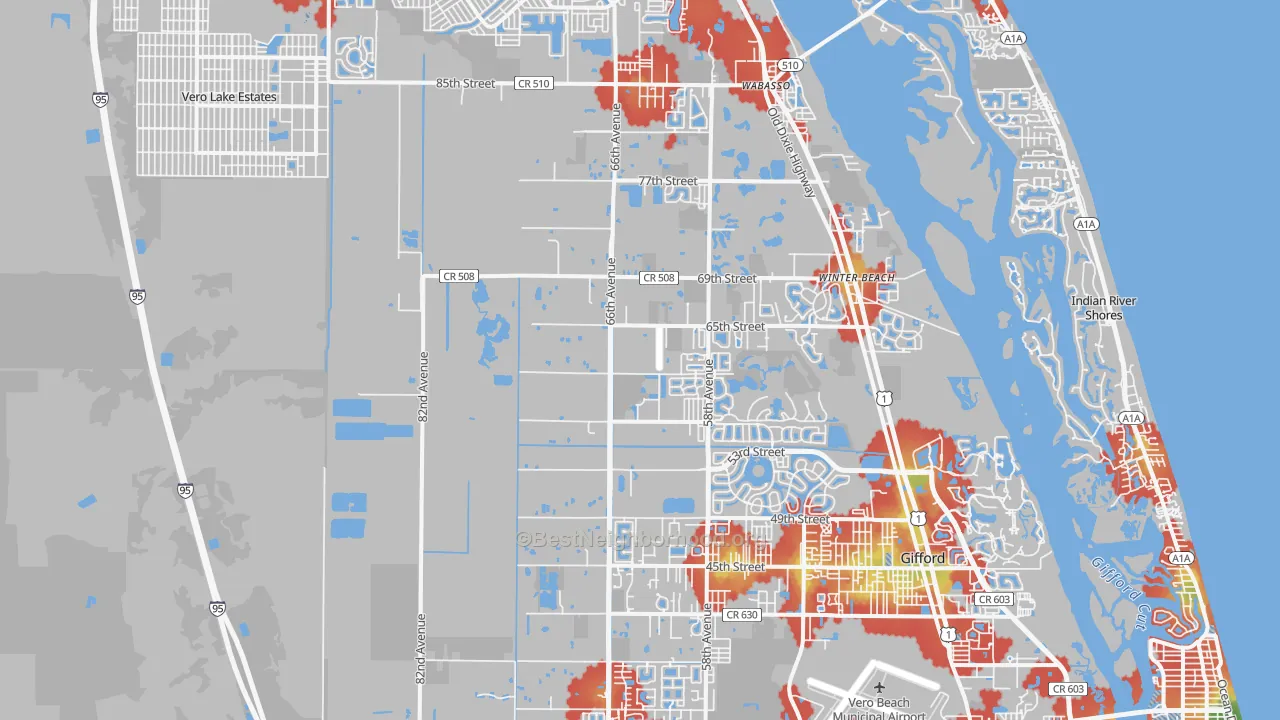 Walk Grade map of 32967, FL, walkable areas in green and car-dependent areas in red