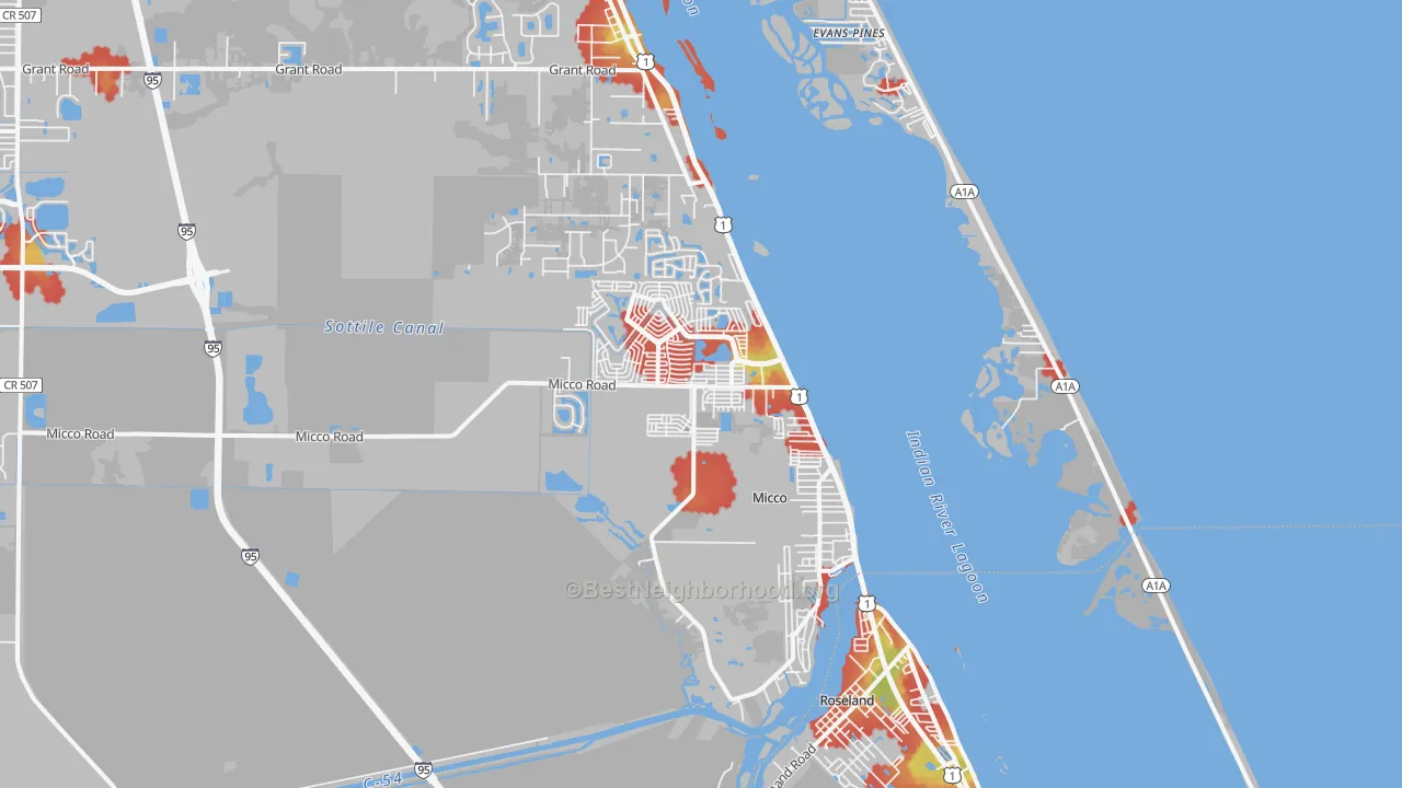 Walk Grade map of 32976, FL, walkable areas in green and car-dependent areas in red