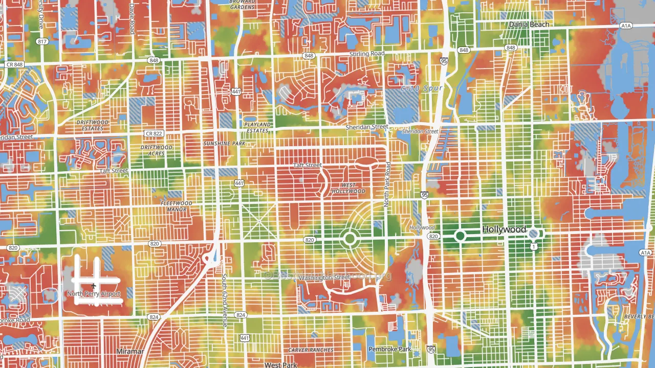 Walk Grade map of 33021, FL, walkable areas in green and car-dependent areas in red