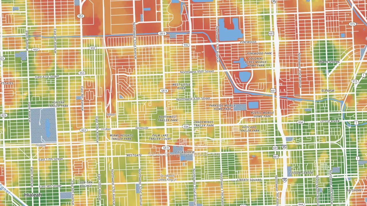 Walk Grade map of 33147, FL, walkable areas in green and car-dependent areas in red