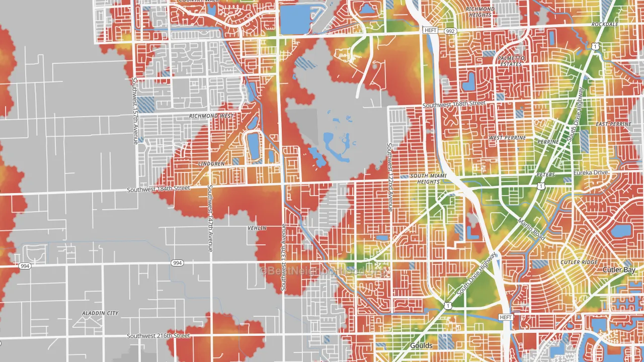 Walk Grade map of 33177, FL, walkable areas in green and car-dependent areas in red
