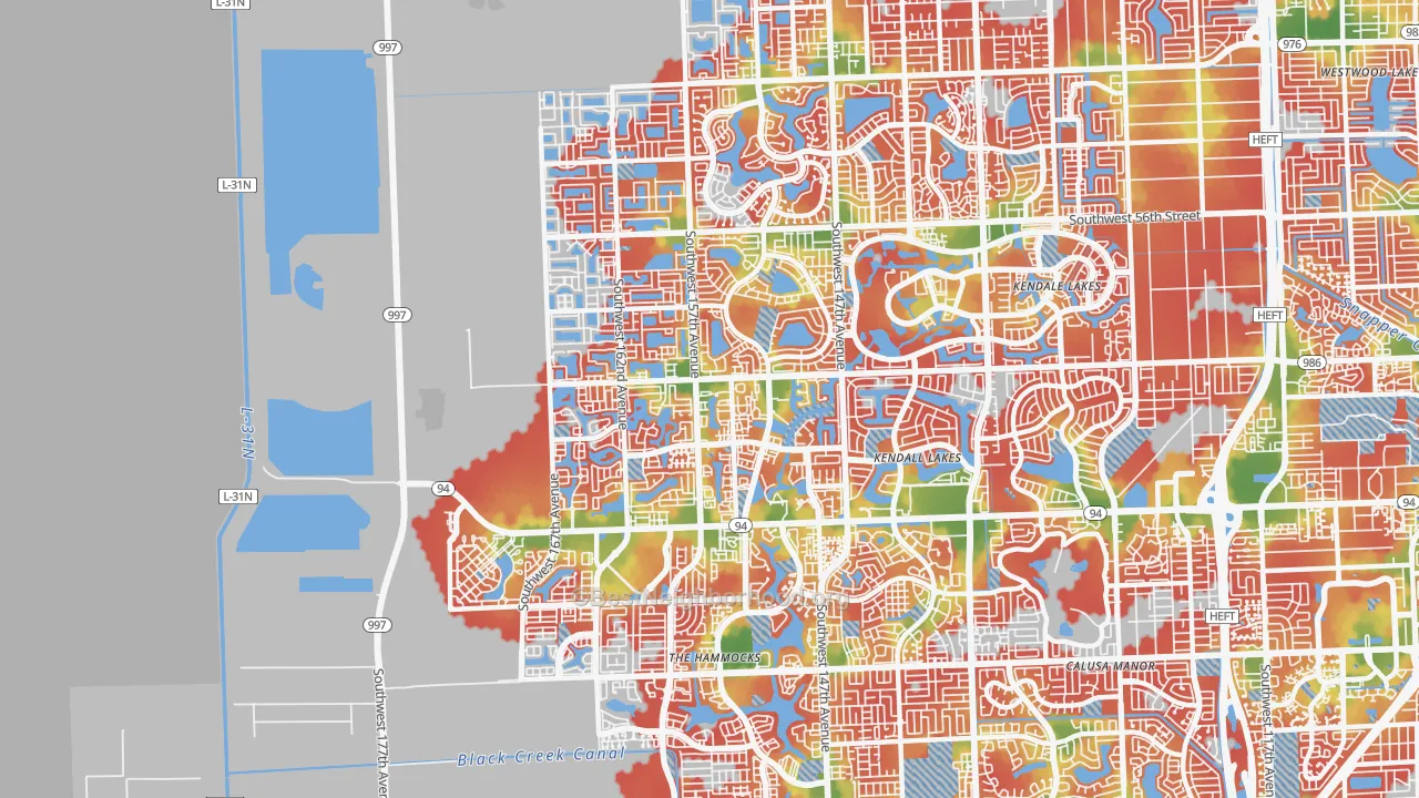 Walk Grade map of 33193, FL, walkable areas in green and car-dependent areas in red