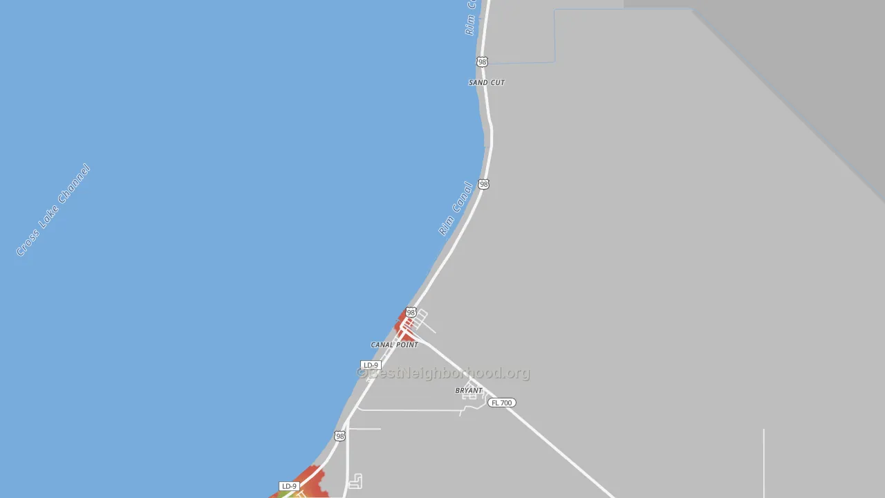 Walk Grade map of 33438, FL, walkable areas in green and car-dependent areas in red