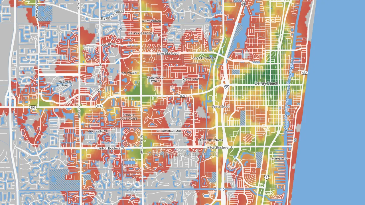 Walk Grade map of 33445, FL, walkable areas in green and car-dependent areas in red