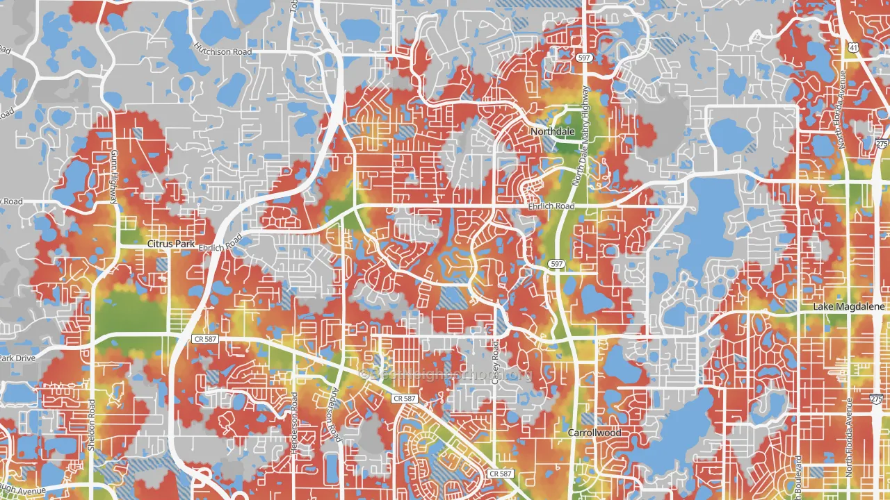 Walk Grade map of 33624, FL, walkable areas in green and car-dependent areas in red