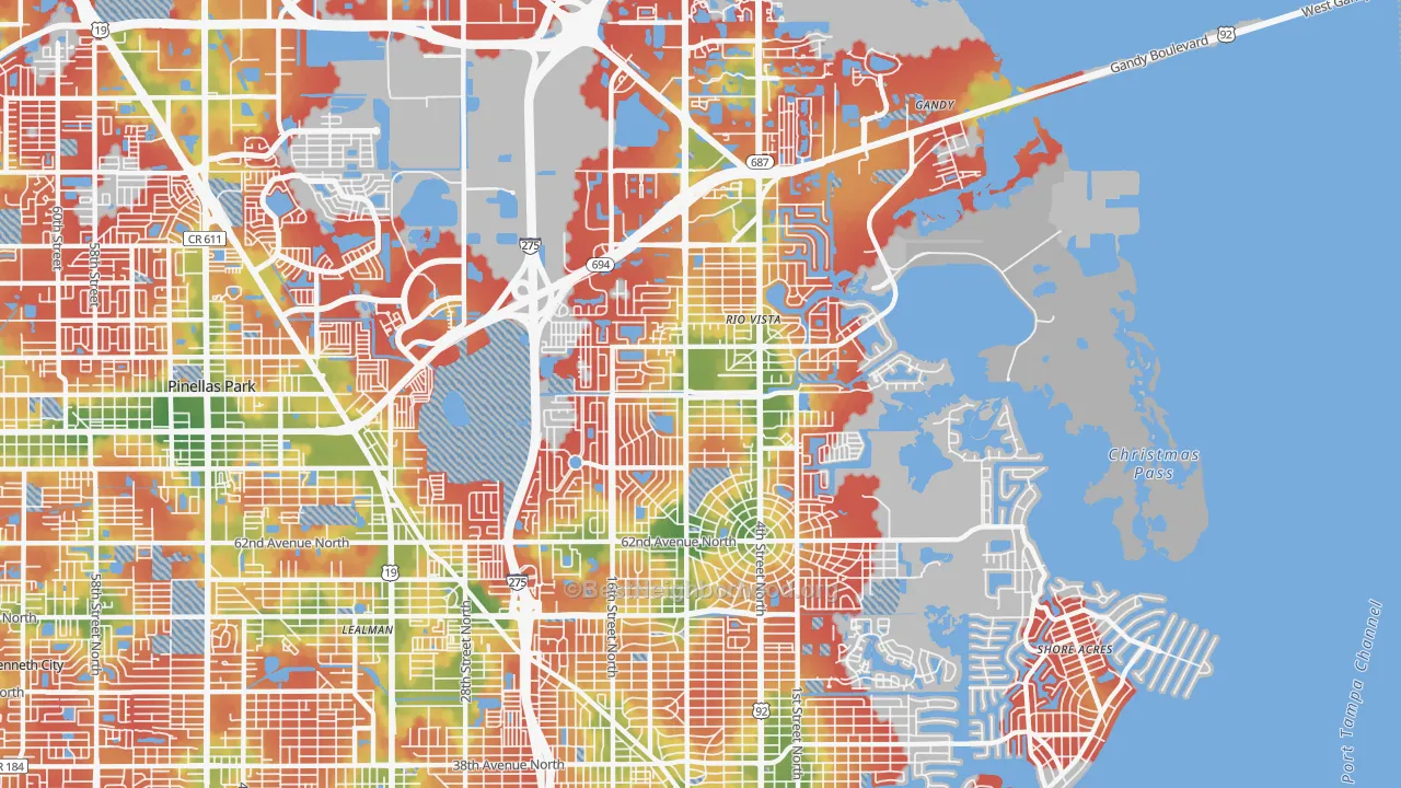 Walk Grade map of 33702, FL, walkable areas in green and car-dependent areas in red