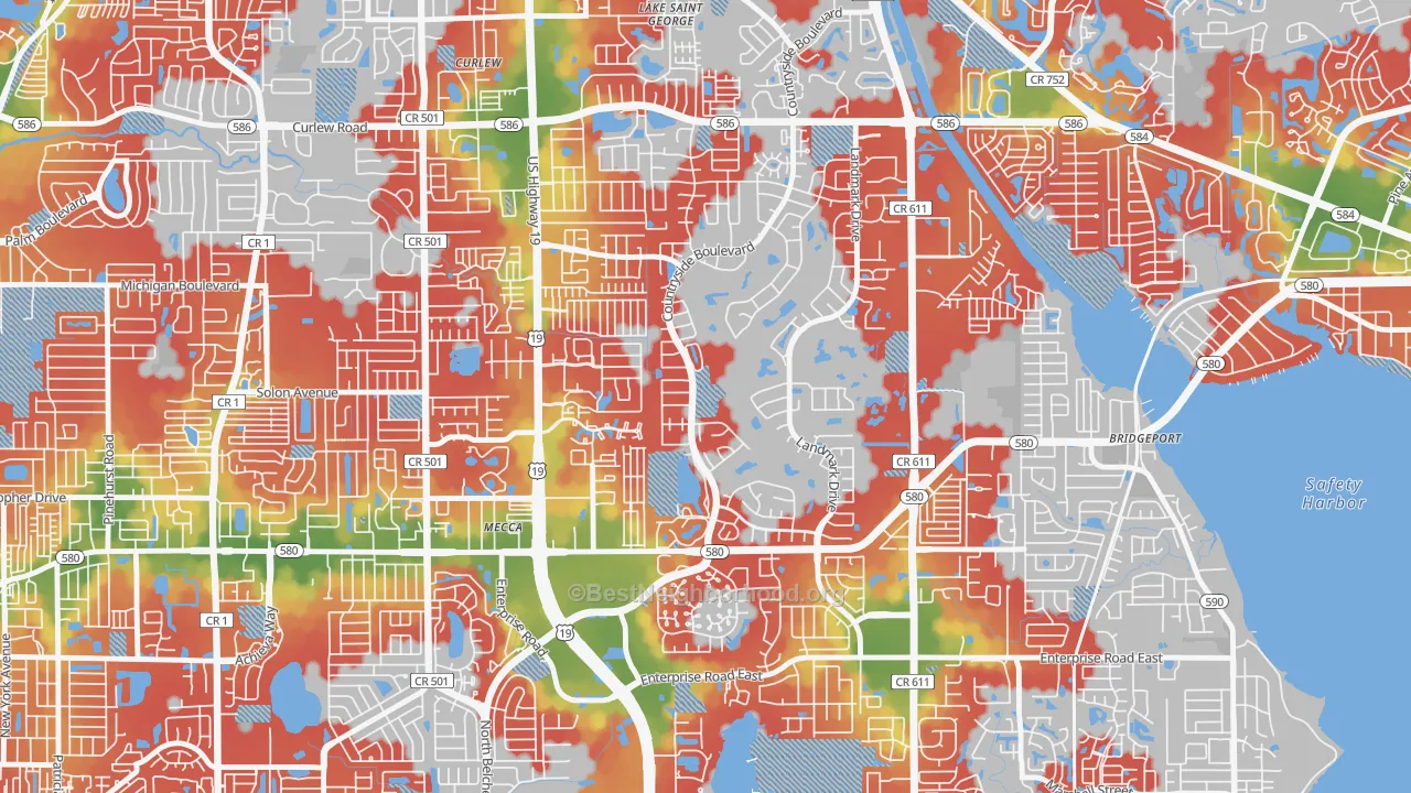Walk Grade map of 33761, FL, walkable areas in green and car-dependent areas in red