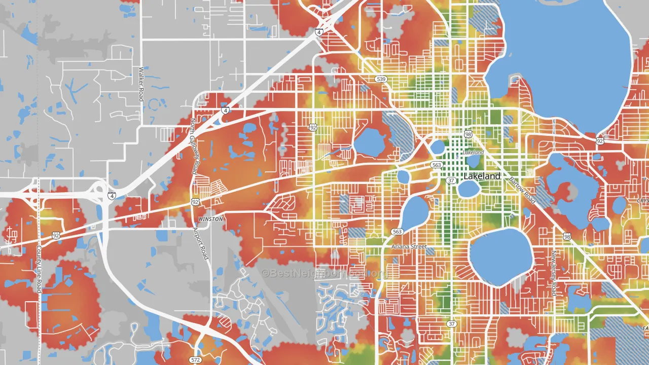 Walk Grade map of 33815, FL, walkable areas in green and car-dependent areas in red