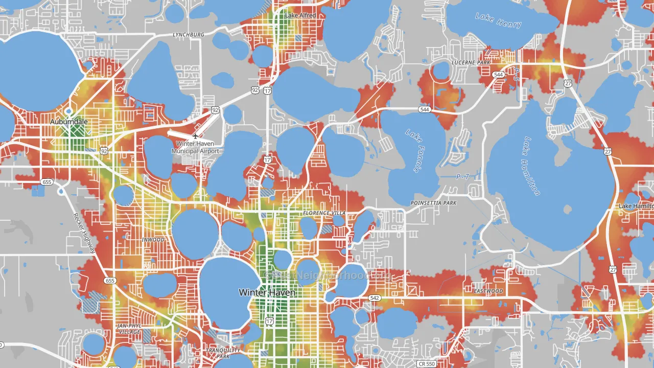 Walk Grade map of 33881, FL, walkable areas in green and car-dependent areas in red