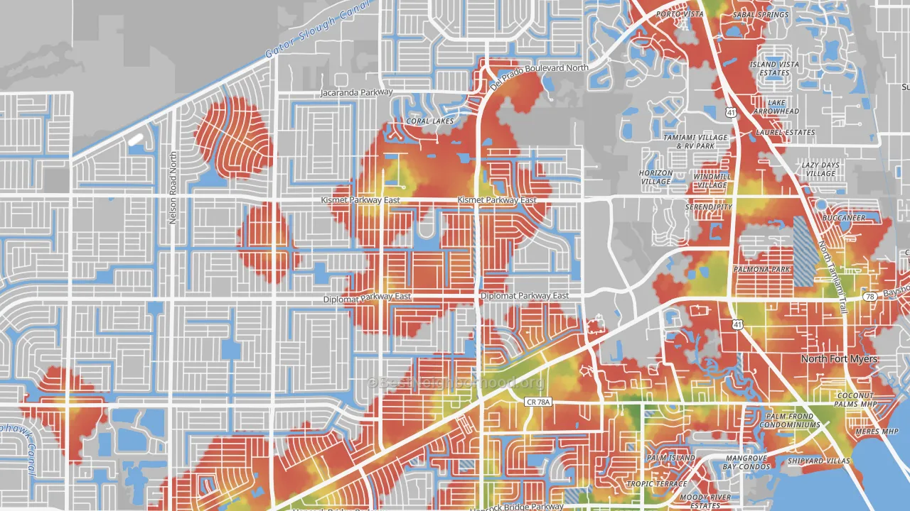 Walk Grade map of 33909, FL, walkable areas in green and car-dependent areas in red