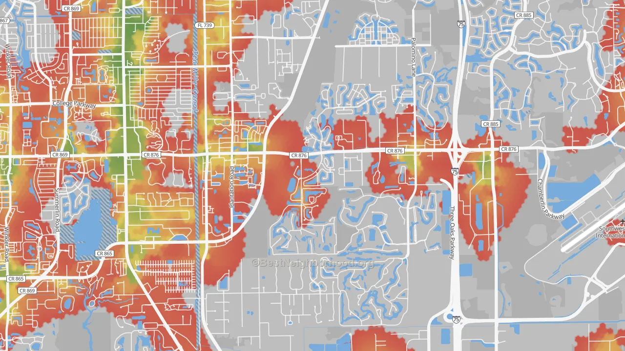 Walk Grade map of 33912, FL, walkable areas in green and car-dependent areas in red