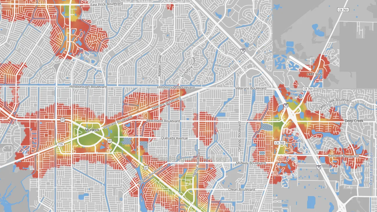 Walk Grade map of 33954, FL, walkable areas in green and car-dependent areas in red