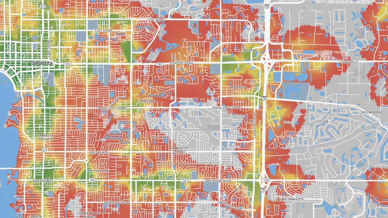 Walk Grade map of 34232, FL, walkable areas in green and car-dependent areas in red