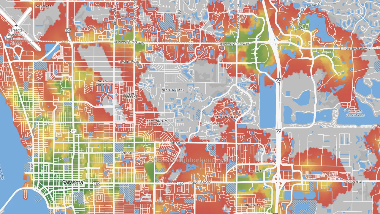 Walk Grade map of 34235, FL, walkable areas in green and car-dependent areas in red