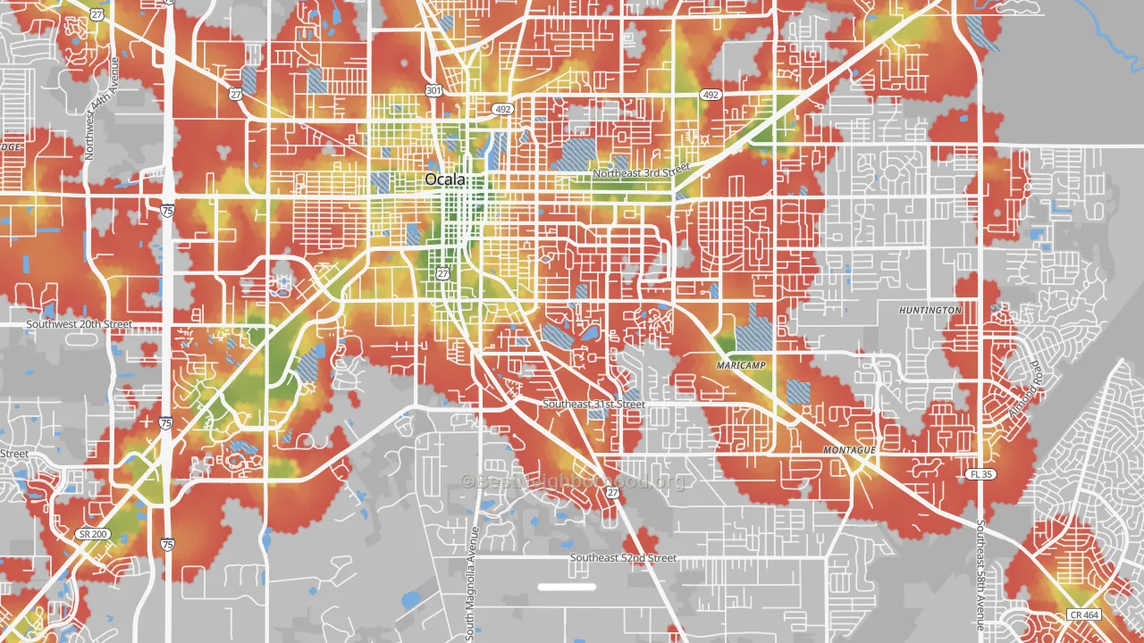 Walk Grade map of 34471, FL, walkable areas in green and car-dependent areas in red