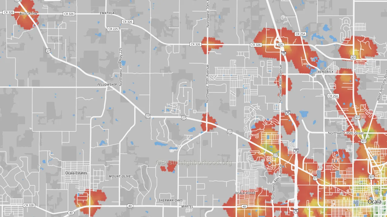 Walk Grade map of 34482, FL, walkable areas in green and car-dependent areas in red