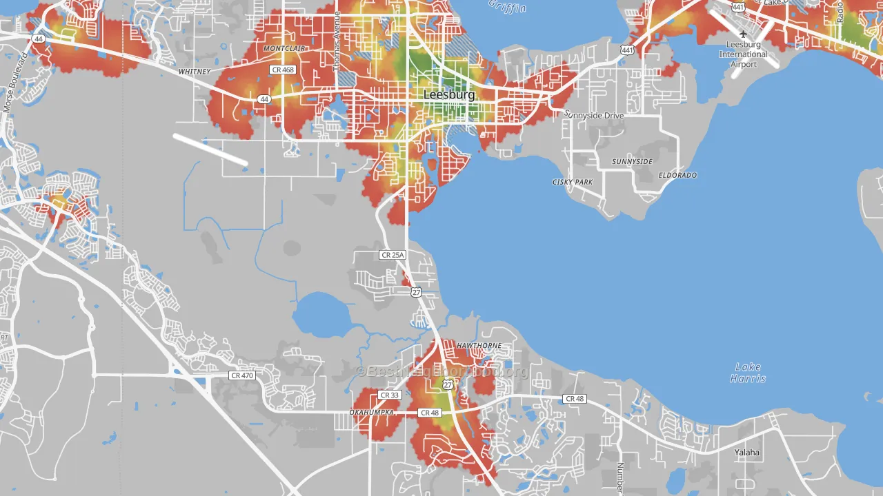 Walk Grade map of 34748, FL, walkable areas in green and car-dependent areas in red