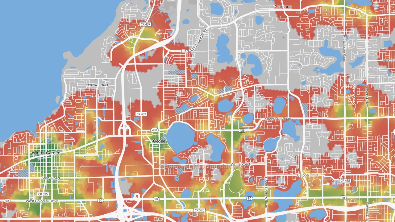 Walk Grade map of 34761, FL, walkable areas in green and car-dependent areas in red