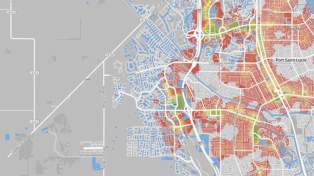 Walk Grade map of 34987, FL, walkable areas in green and car-dependent areas in red