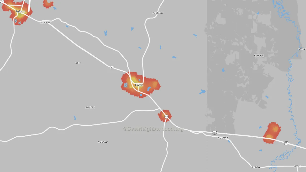 Walk Grade map of 35466, AL, walkable areas in green and car-dependent areas in red