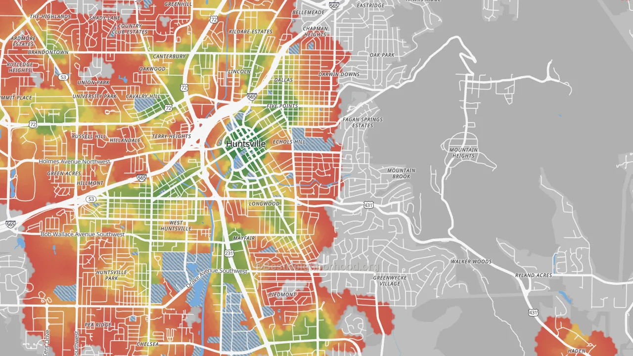 Walk Grade map of 35801, AL, walkable areas in green and car-dependent areas in red