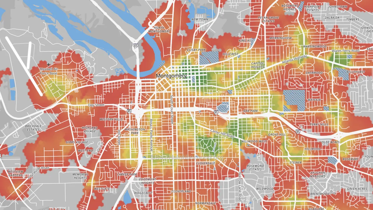 Walk Grade map of 36104, AL, walkable areas in green and car-dependent areas in red