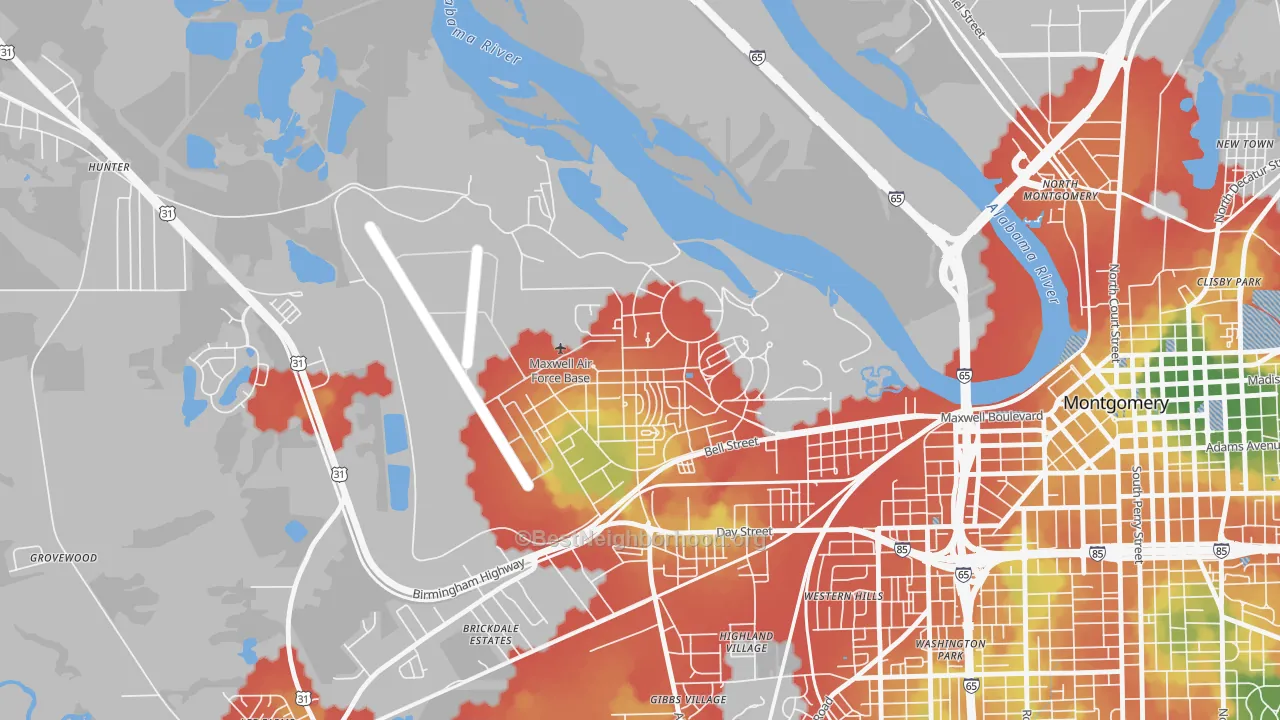 Walk Grade map of 36112, AL, walkable areas in green and car-dependent areas in red