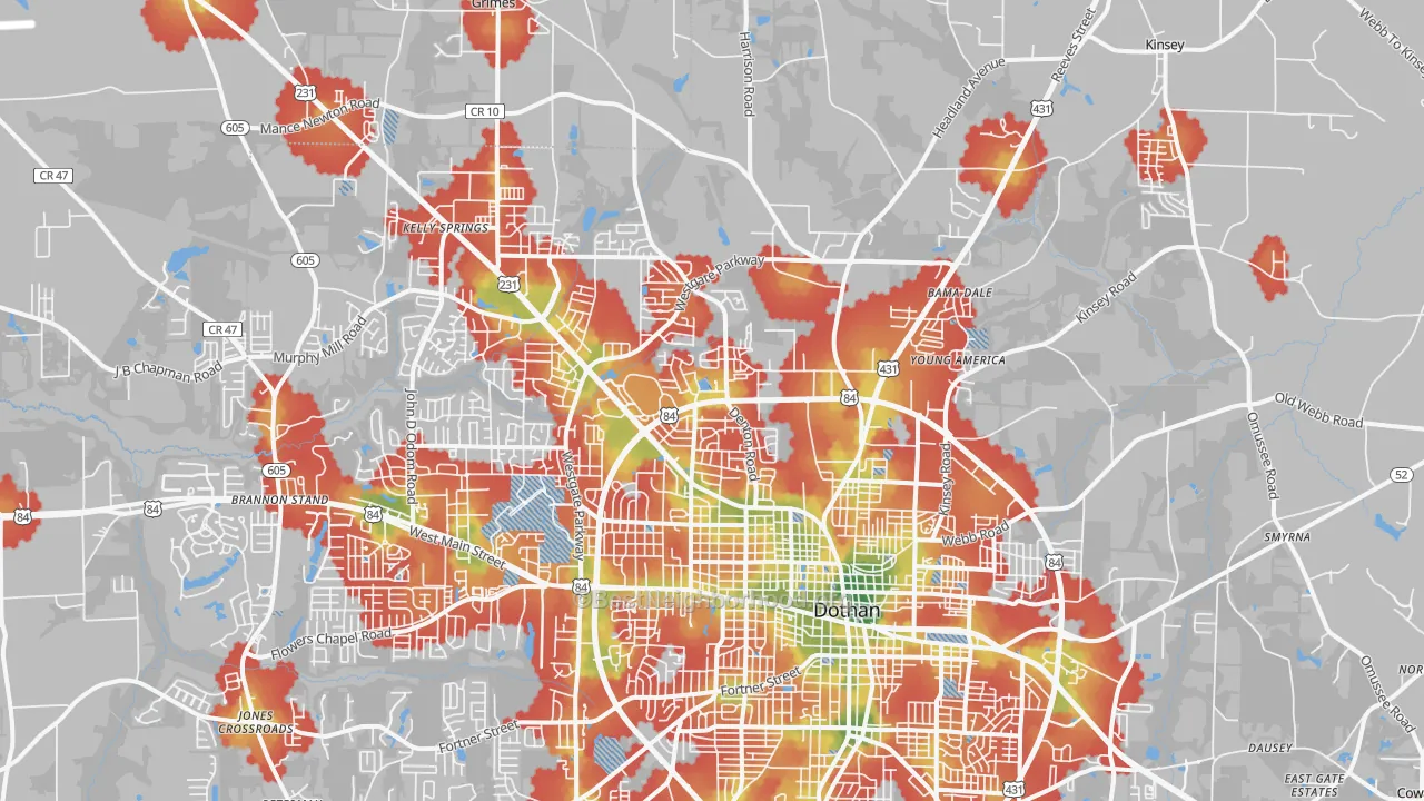 Walk Grade map of 36303, AL, walkable areas in green and car-dependent areas in red