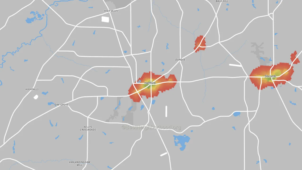 Walk Grade map of 36344, AL, walkable areas in green and car-dependent areas in red