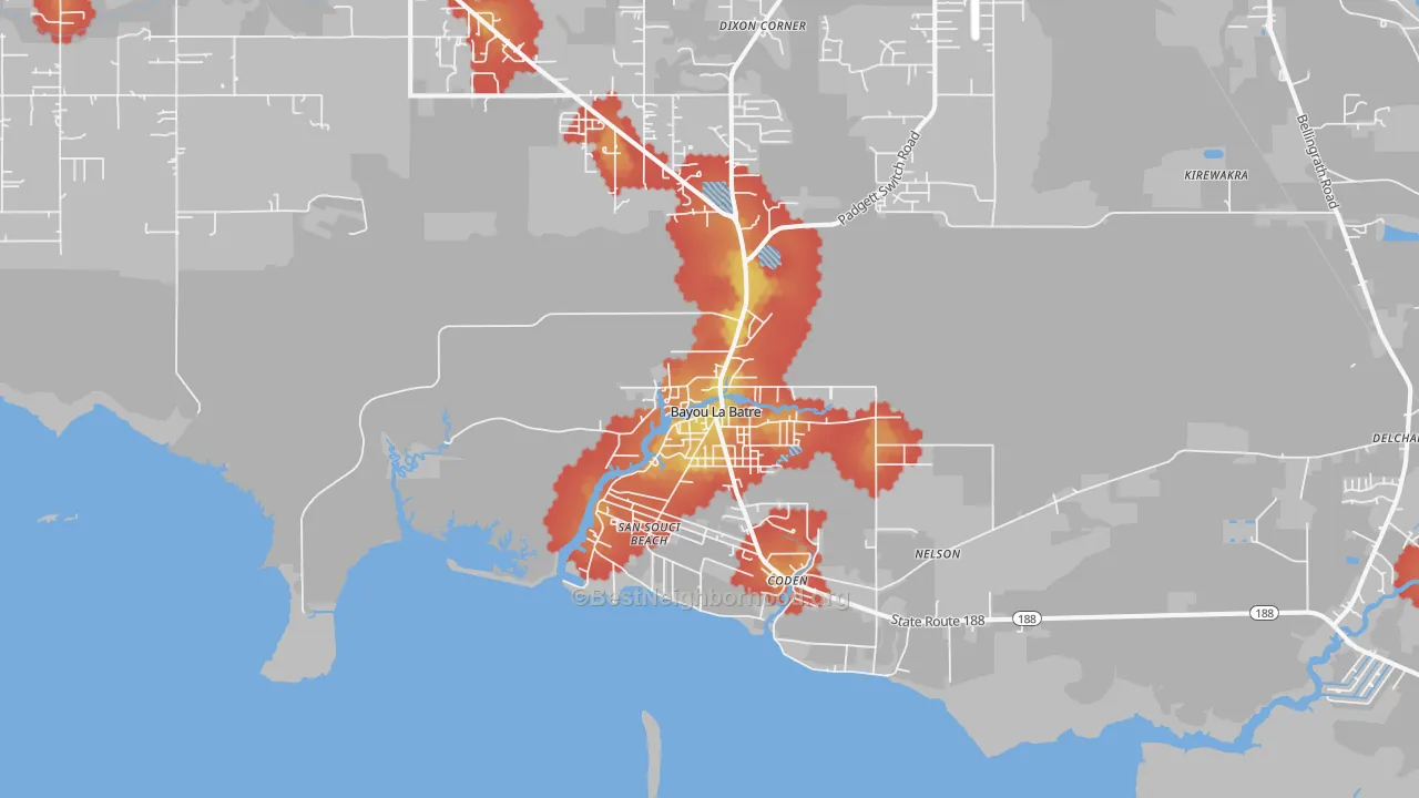 Walk Grade map of 36509, AL, walkable areas in green and car-dependent areas in red