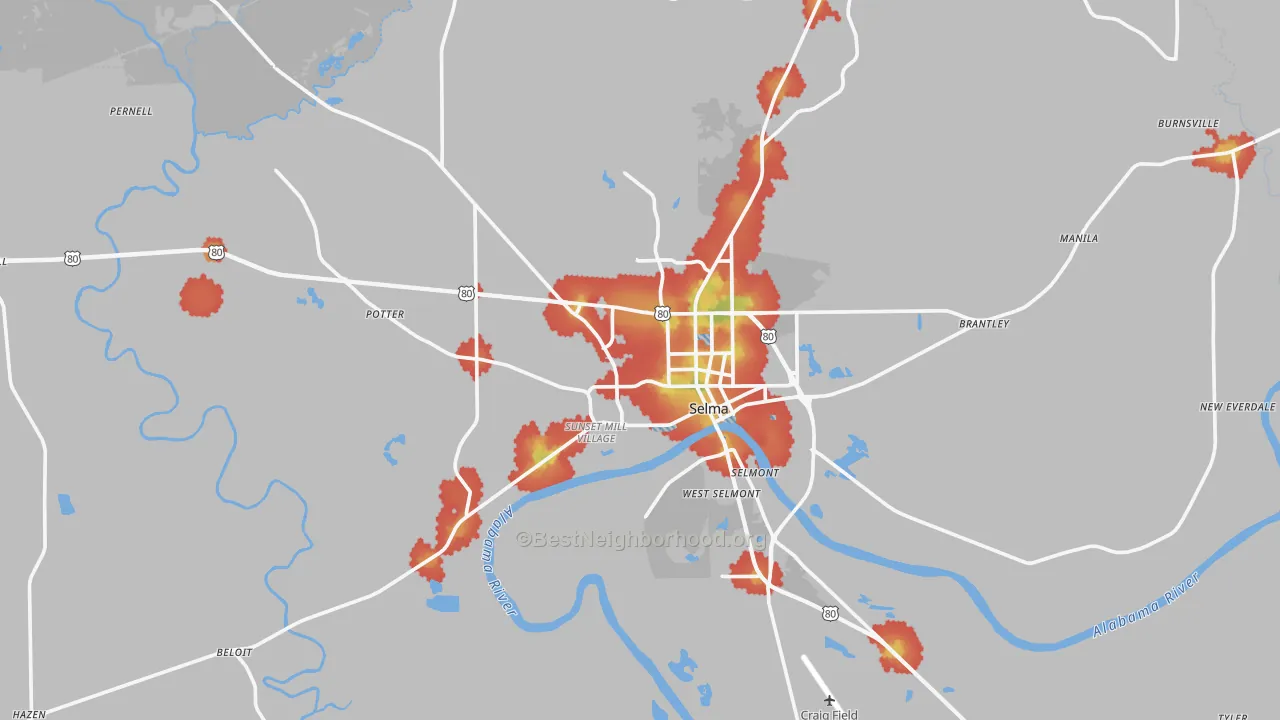 Walk Grade map of 36701, AL, walkable areas in green and car-dependent areas in red