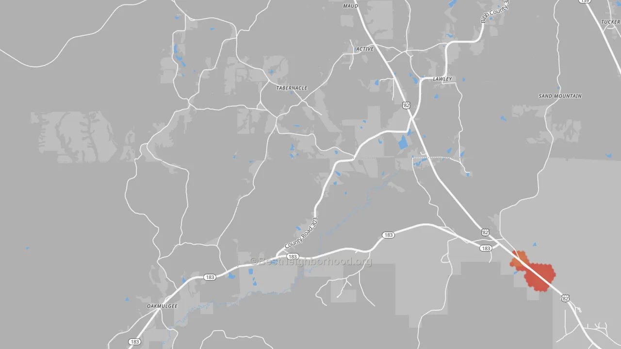 Walk Grade map of 36793, AL, walkable areas in green and car-dependent areas in red