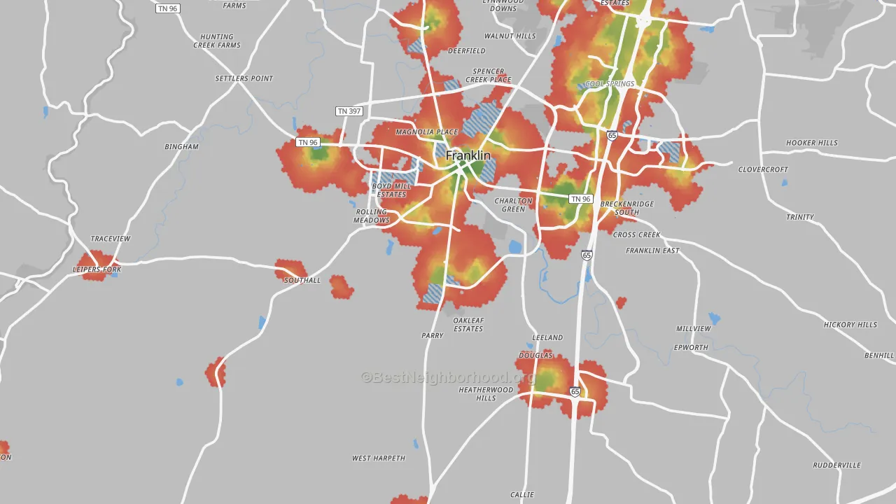 Walk Grade map of 37064, TN, walkable areas in green and car-dependent areas in red
